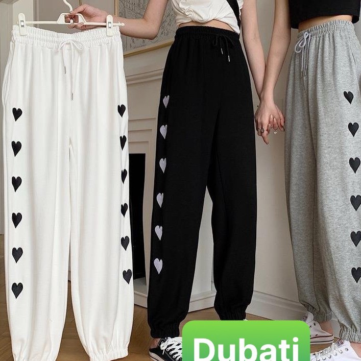 QUẦN JOGGERS NAM NỮ ỐNG BO HỌA TIẾT TRÁI TIM CHẤT VẢI MỊN DÁNG RỘNG UNISEX- DUBATI FASHION