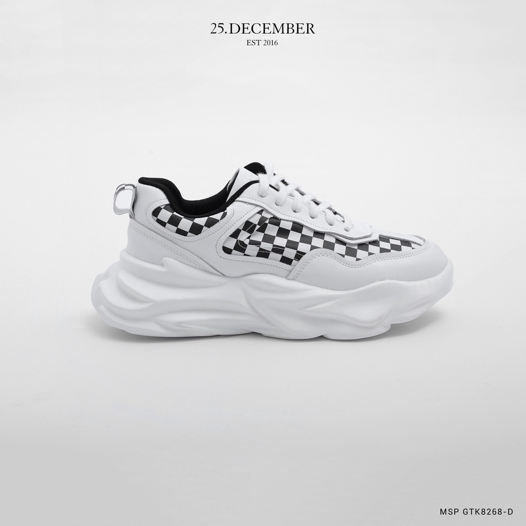 Giày da trắng phối màu caro, phom dáng đẹp, đế giày tăng chiều cao - 25.December mã GTK8268