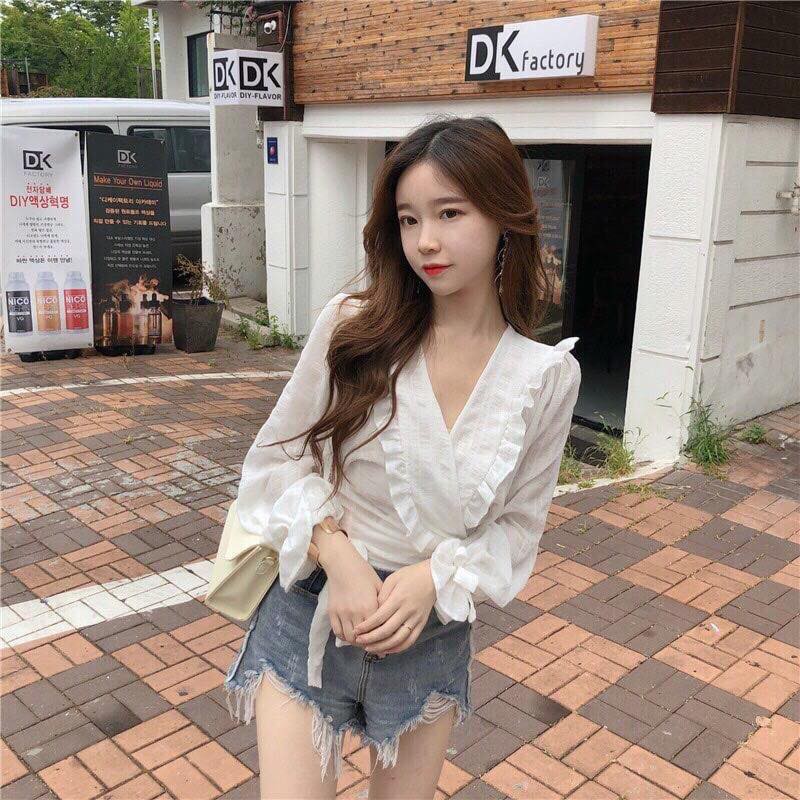 CROPTOP XÔ ĐẮP CHÉO CỔ BÈO | BigBuy360 - bigbuy360.vn
