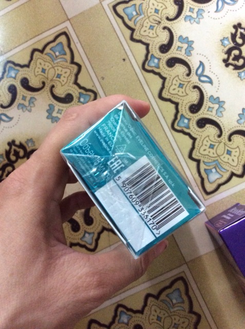 Thanh lăn trẻ hoá mắt Eveline Biohyaluron 4D | BigBuy360 - bigbuy360.vn