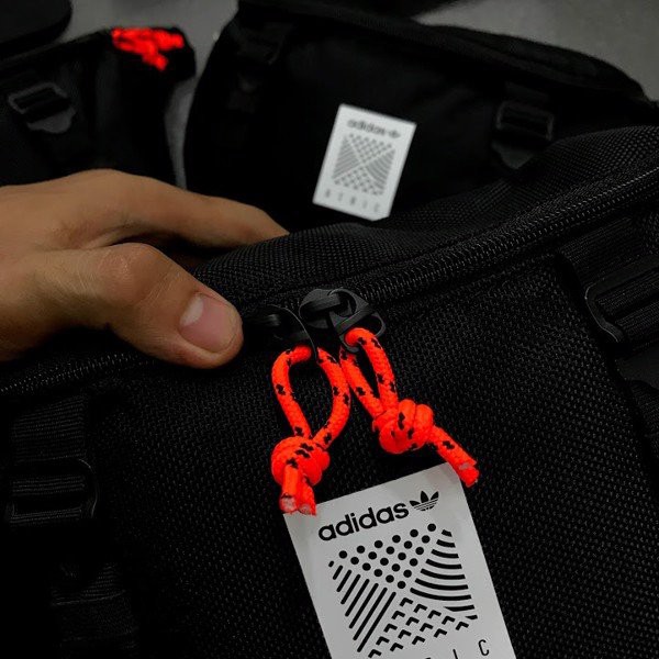 ⚡️ (HÀNG XỊN) Túi đeo chéo Adidas Originals Apparel Atric Waistbag - Black- DH3261 [ GIÁ RẺ ] CAM KẾT CHẤT LƯỢNG VỚI KH