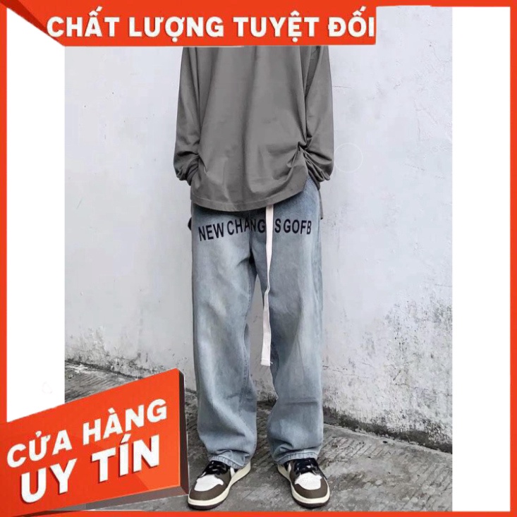 Quần jean ống rộng in chữ đen ở giữa - Hàng nhập khẩu