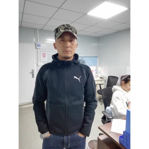 Áo khoác puma chính hãng