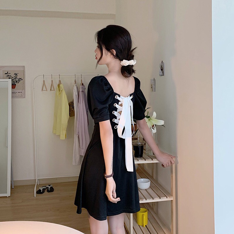 Váy hở lưng đan dây siêu xinh tiểu thư