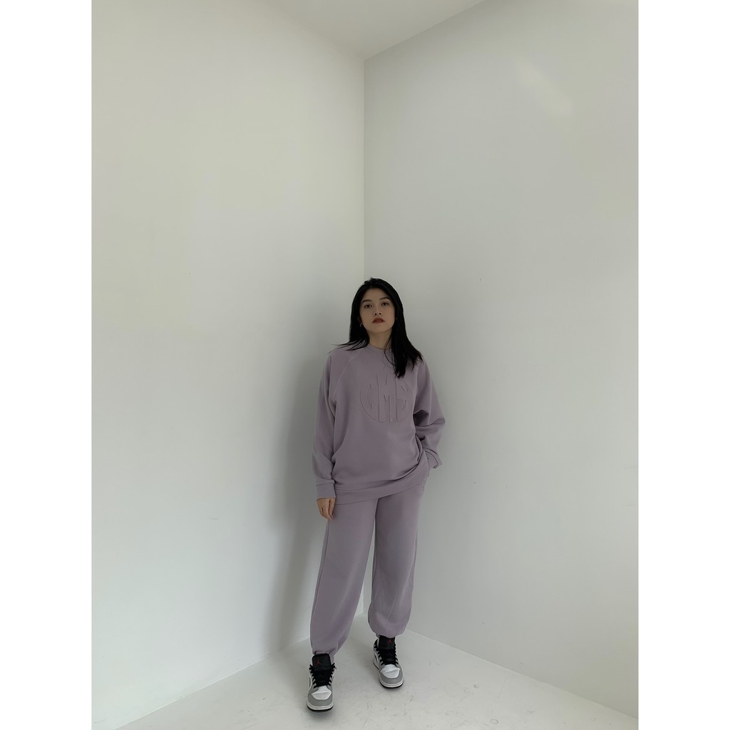 COMMON SENSE-Bộ nỉ màu tím khói Emboss | BigBuy360 - bigbuy360.vn