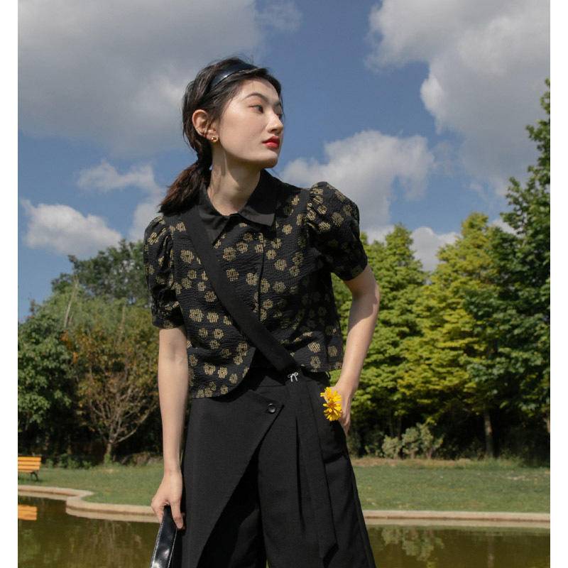 Áo sơ mi ngắn tay họa tiết hoa thời trang mùa hè mới dành cho nữ áo croptop
