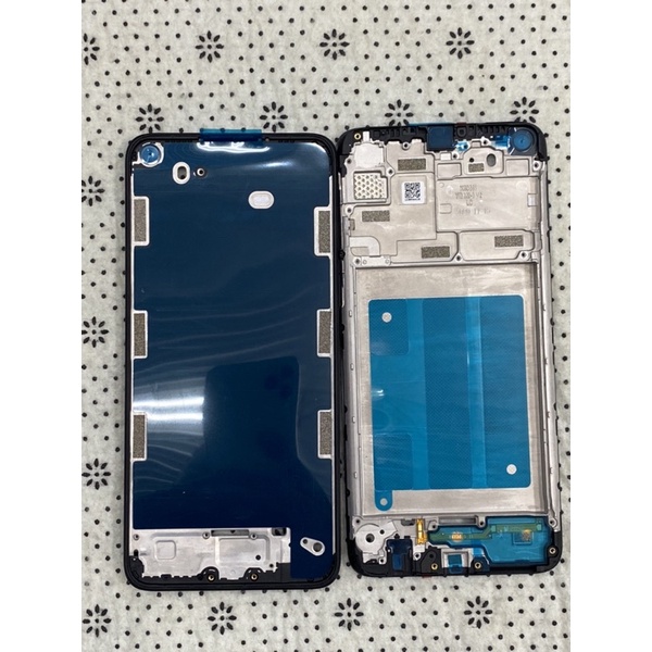 két gắn màn vsmart joy 4