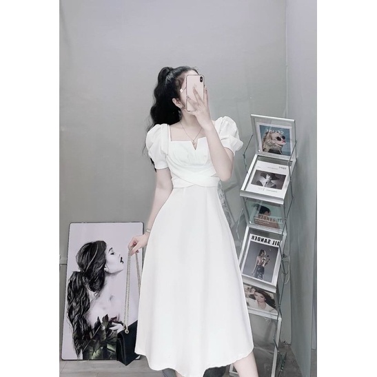 Đầm midi xanh bơ cổ vuông tay phồng chéo ngực dây vai