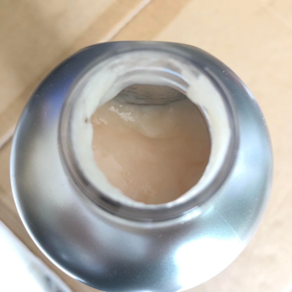 Hấp tóc lụa tơ tằm fakeshu  , phục hồi tóc hư tổn, giúp tóc suông mượt , mùi thơm nhẹ nhàng.