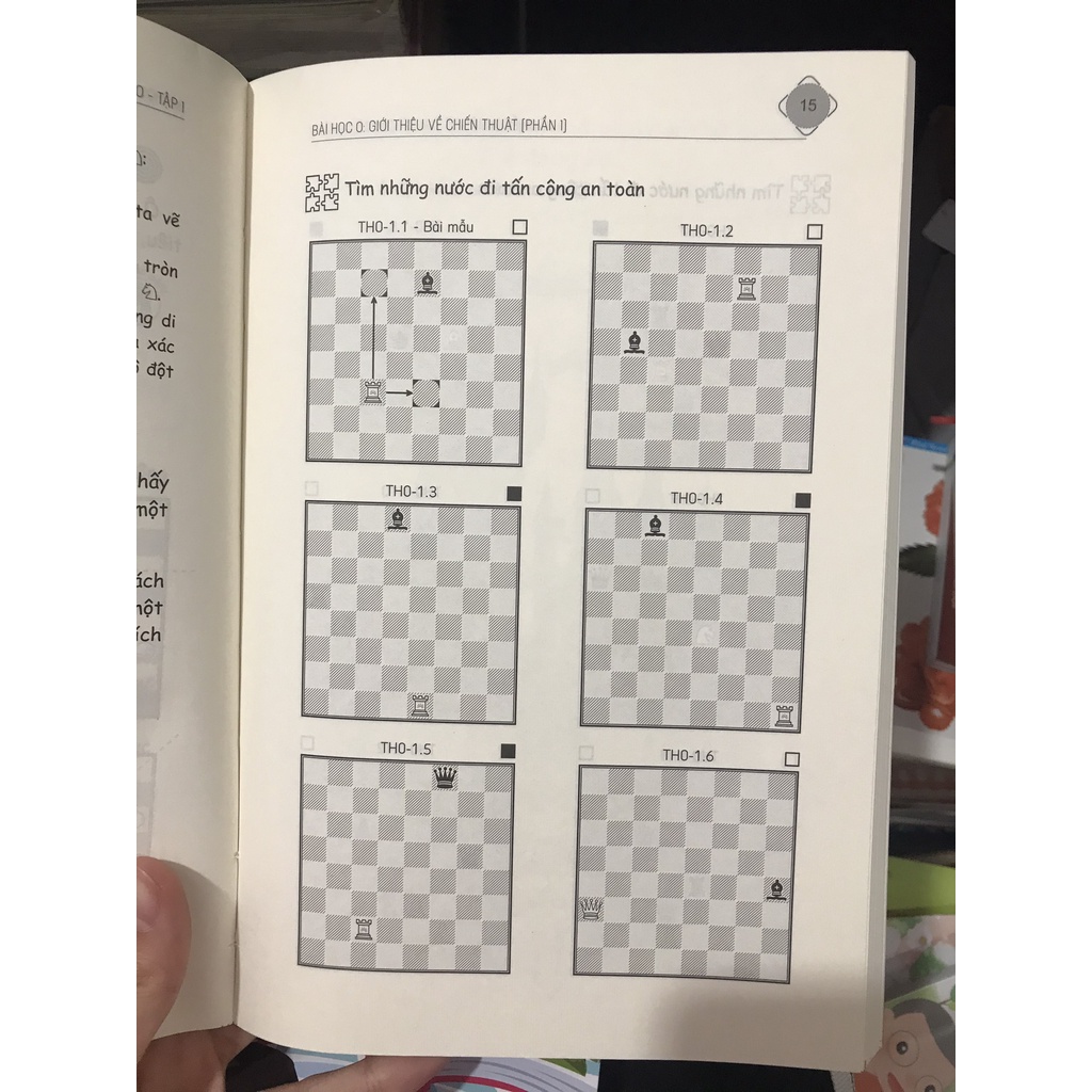 Sách -  Chiến thuật cờ vua từ con số 0 tập 1