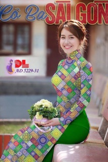 Vải áo dài lụa nhật. 250k/áo; 350k/bộ