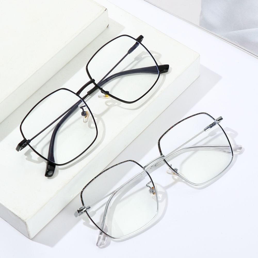 Mắt kính gọng vuông bản to chống ánh sáng xanh phong cách thời trang cho nữ