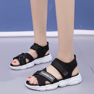 Dép Sandal HAPU nữ Đế Gấu đẹp siêu Hot , Trend mới nhất 2022 ( trắng đen )