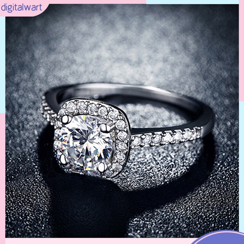 Nhẫn đính hôn mạ vàng trắng 9K đính kim cương nhân tạo