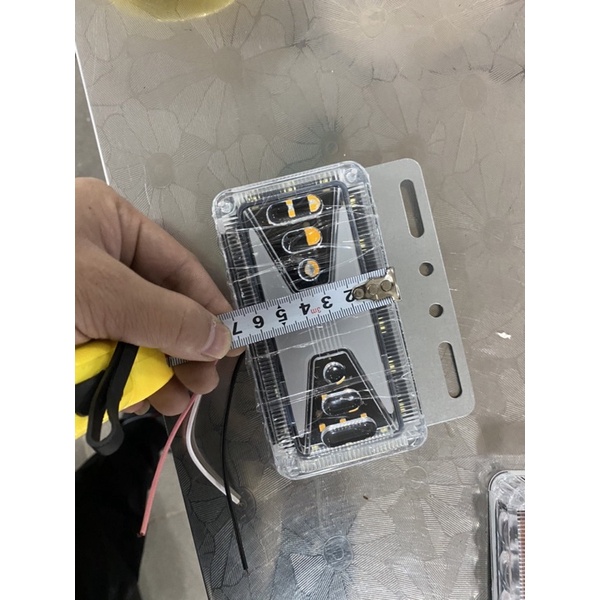 ĐÈN SƯỜN CHỮ V , ĐÈN HÔNG SOI LỐP Ô TÔ