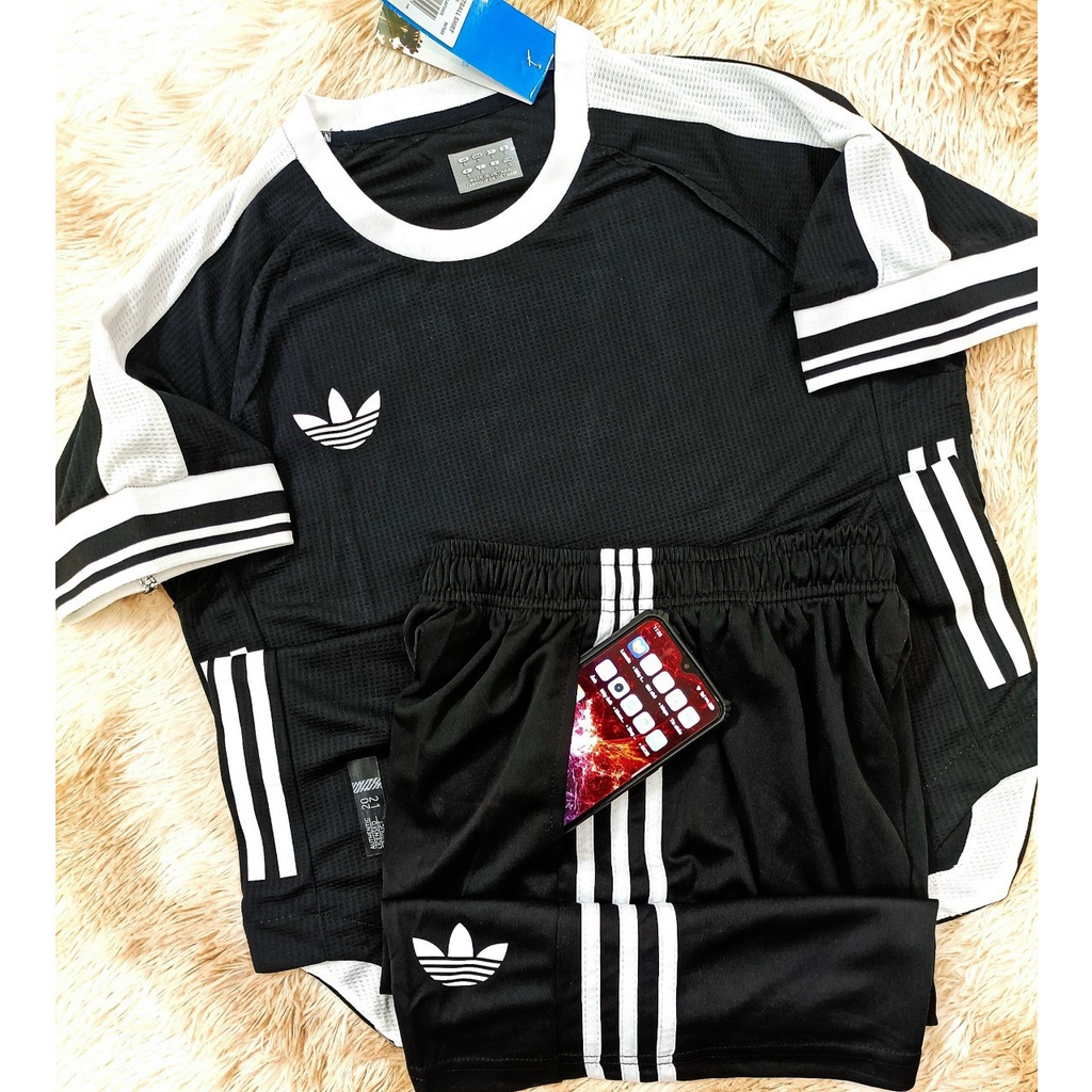 Video ảnh thật - Bộ quần áo thể thao ba lá Adidas đen ba sọc trắng quần có túi siêu đẹp thấm thoát mồ hôi cực tốt