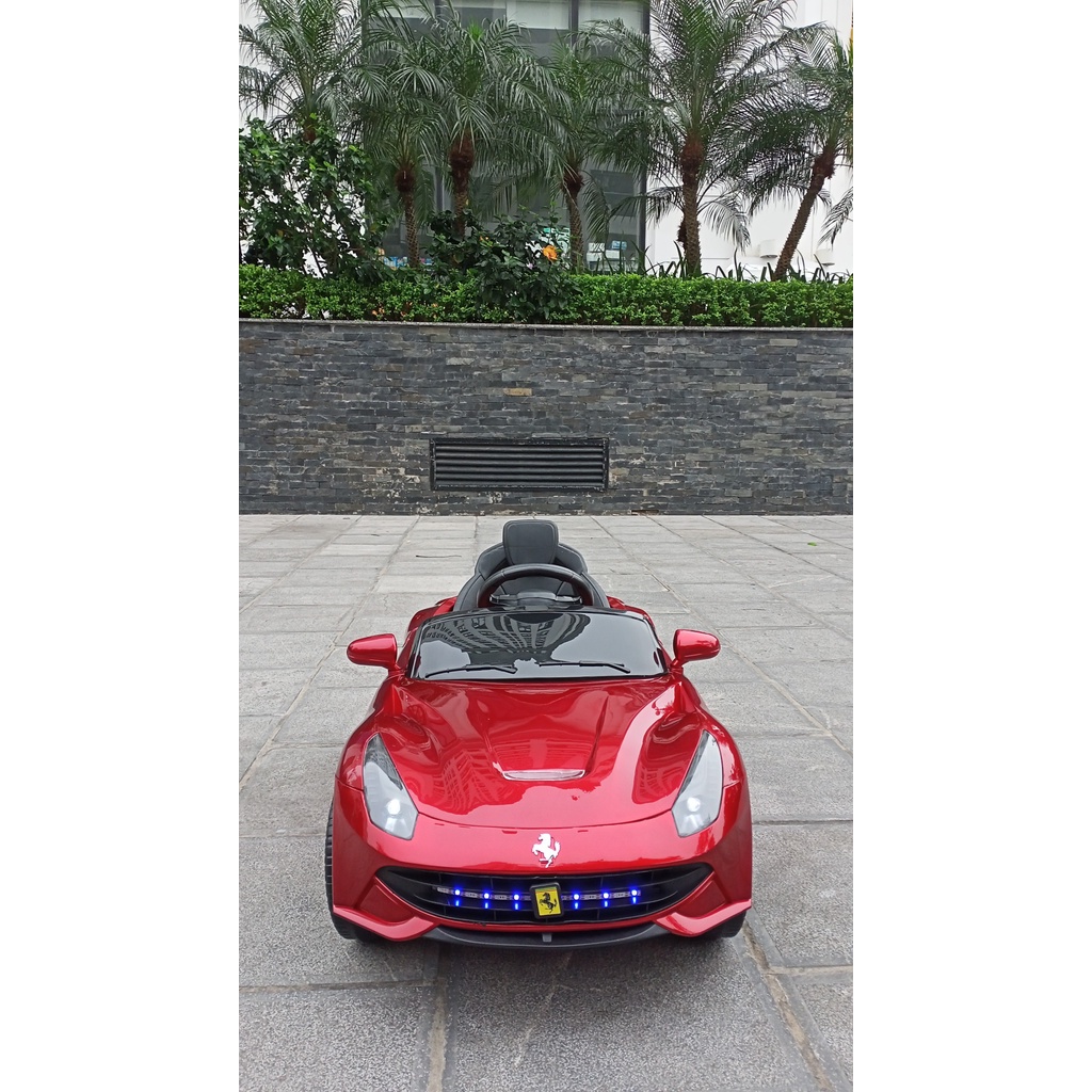 Ô tô điện trẻ em BBT Global dáng Ferrariii 6886