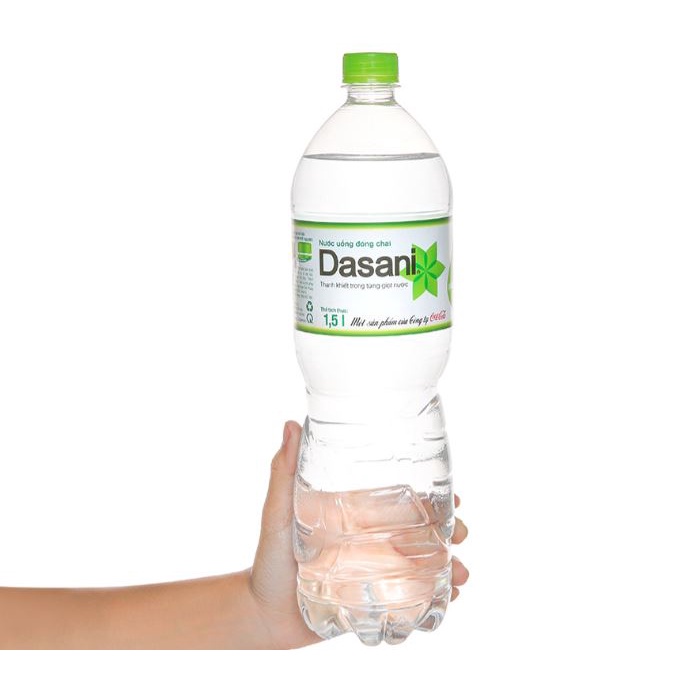 Thùng 6 chai nước tinh khiết Dasani 1.5L - Chai cải tiến - Bảo vệ cả sức khỏe bạn và môi trường