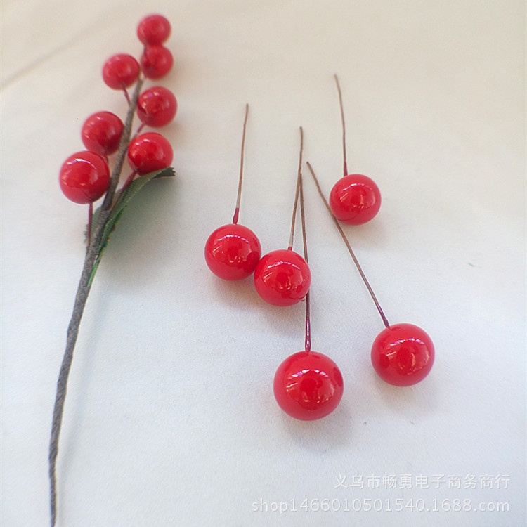 Set 50 quả berry nhân tạo đa năng thích hợp dùng trang trí tiệc Giáng sinh