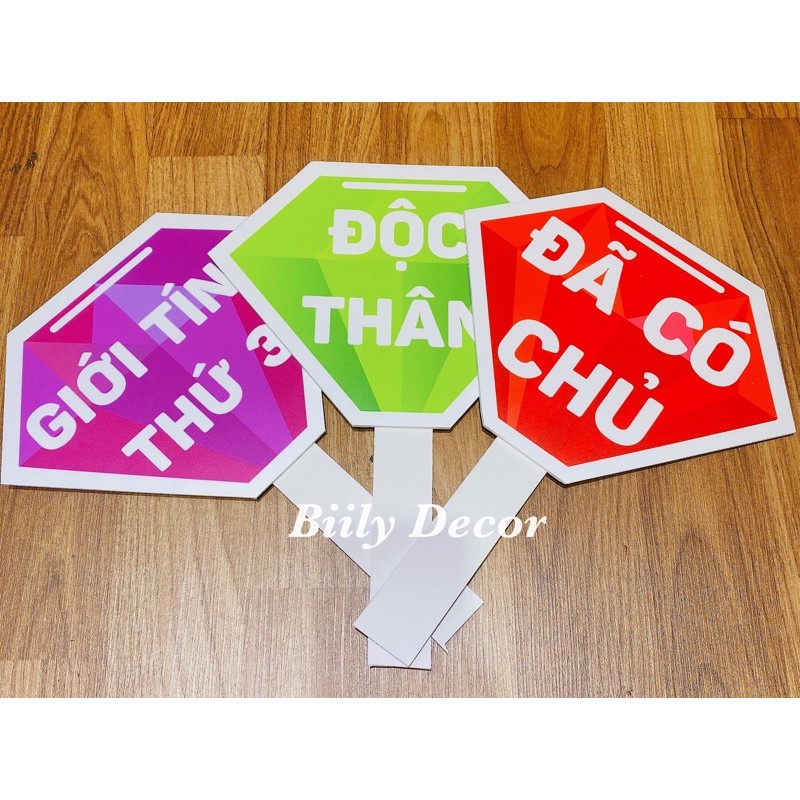 Phụ kiện chụp ảnh cầm tay