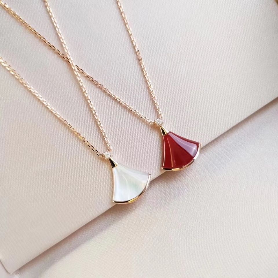 Dây Chuyền Mạ Vàng Hồng 18k Mặt Hình Quạt Đính Đá Kim Cương Toàn Diện Hợp Thời Trang Cho Nữ