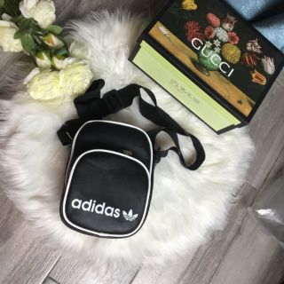 TÚI ĐEO CHÉO DÁNG THỂ THAO