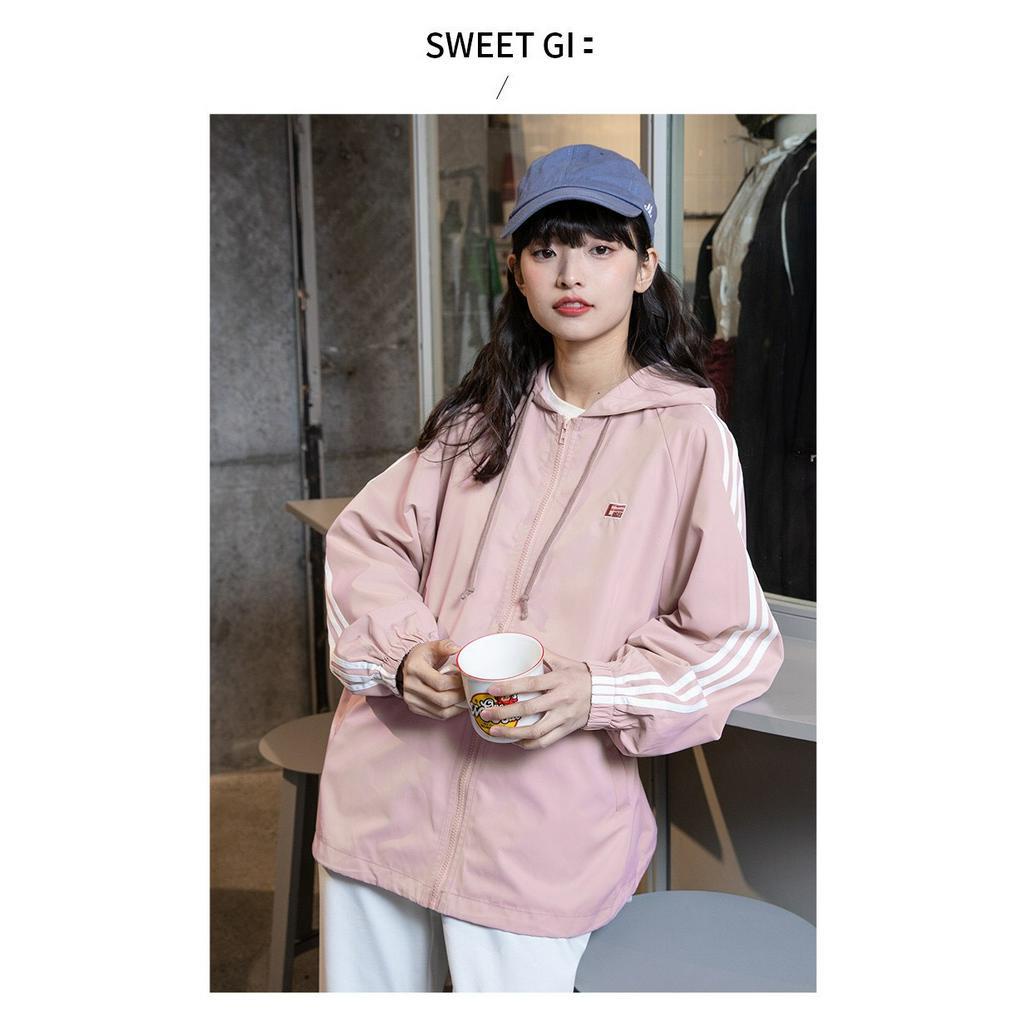 Áo Khoác Dù NữThêu  Chữ Trước Hot Hit - TPP FASHION 19