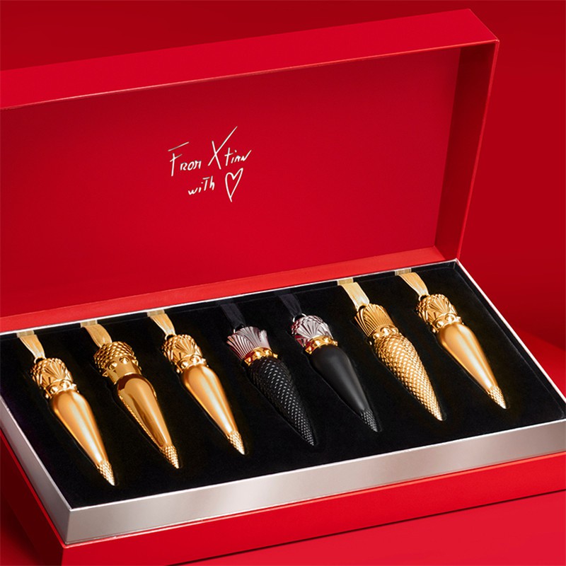 Yolo ❤   Christian Louboutin CL Lipstick Diced Carrot Queen's Scepter 001M Black Tube Gold Tube Lipstick3.8g | BigBuy360 - bigbuy360.vn