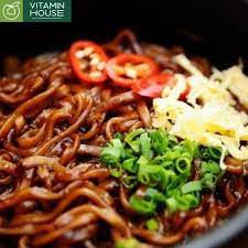 Mì Tương Đen Cay Sachun Chapaghetti Nongshim