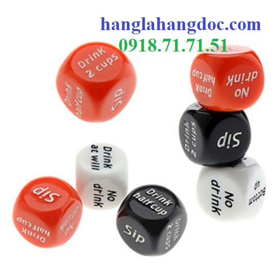 Viên xúc xắc uống bia rượu 2cm  tiếng Anh khắc