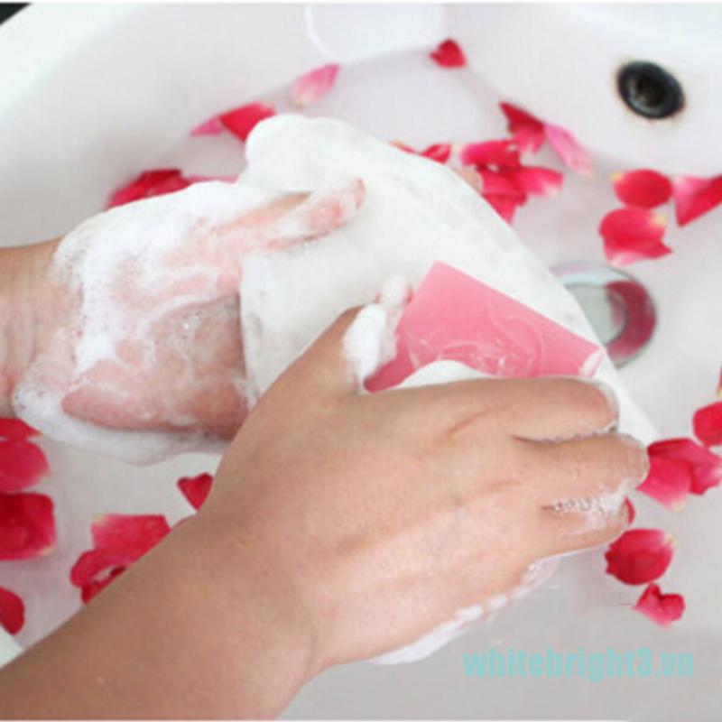 Máy Tạo Bọt Sữa Rửa Mặt An Toàn Tiện Lợi