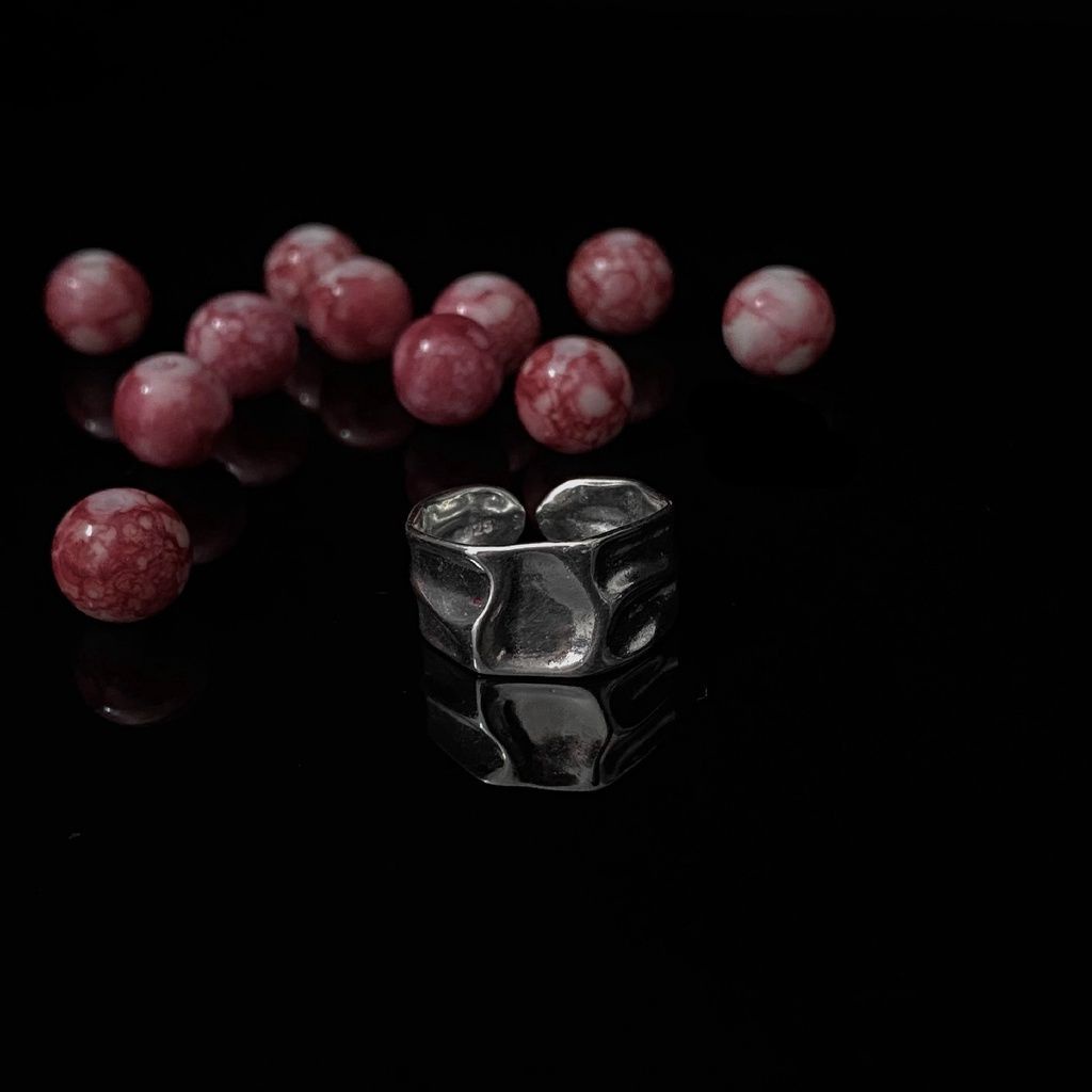 Nhẫn thiết kế mới lạ phong cách hip hop dành cho cả nam và nữ