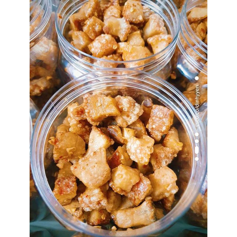 Tóp mỡ, tốp mỡ da heo cháy tỏi rim mắm tỏi ớt đồ ăn vặt