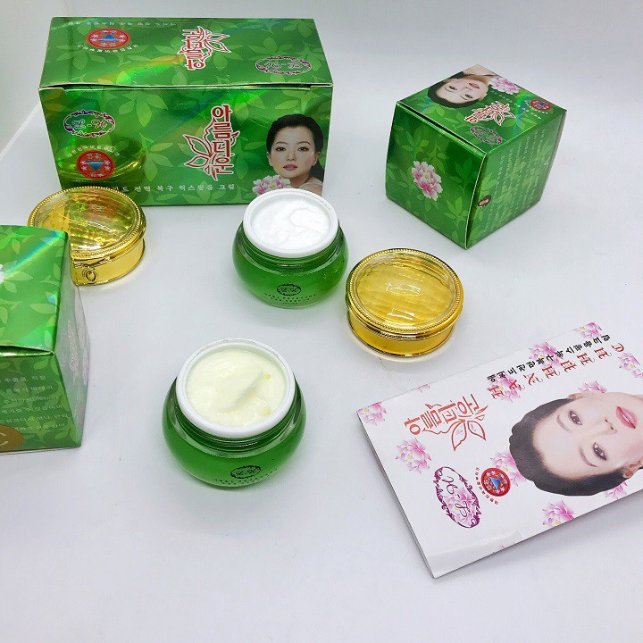 BỘ MỸ PHẨM NÁM HOA MAI HÀN QUỐC 2in1