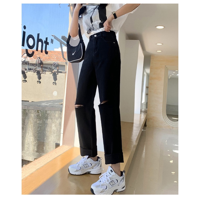 Quần jeans nữ rách 2 gối tạo sư cá tính năng động hottrend 2022