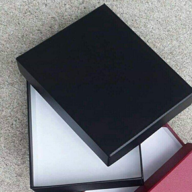 Hộp đựng ví nam bán từ 30hộp kèm anh thật