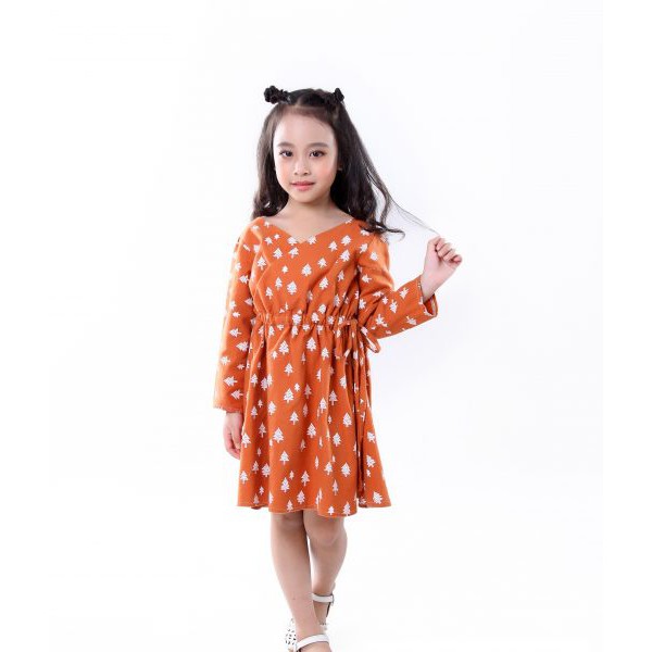 Váy thắt eo họa tiết cây thông Lovekids LK0397