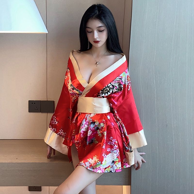 Bộ Kimono cách tân cosplay xẻ đùi sexy đồ ngủ quyến rũ