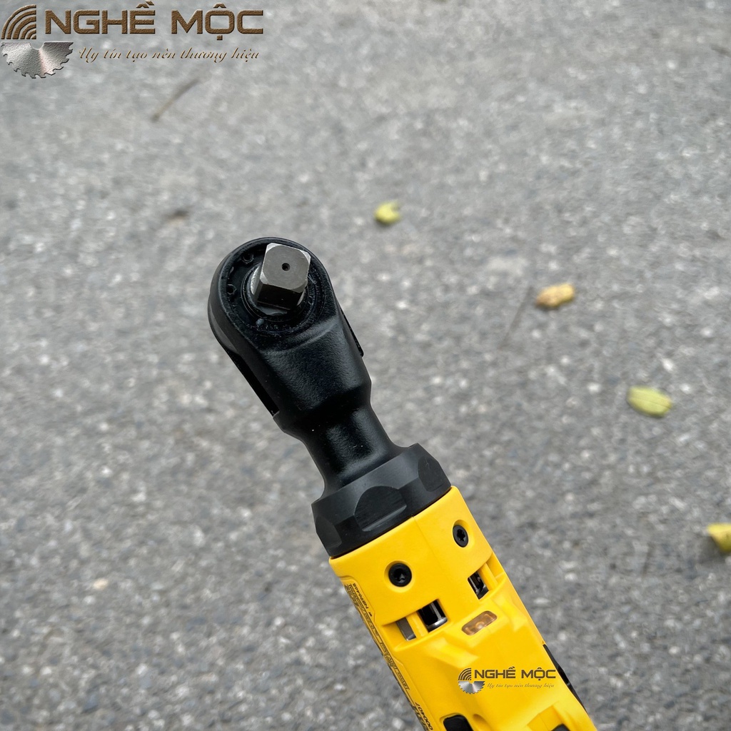 Máy siết bulong góc Dewalt DCF512 bulong góc Dewalt 512 chính hãng nghề mộc