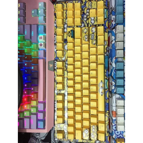 Bàn phím cơ custom  Minions