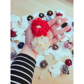 🌸🌸🌸Hoa cài áo ngọc trai giá siêu cute hột me 👏🏻👏🏻👏🏻 Chỉ 25k/ bông xinh 🌸🌸
