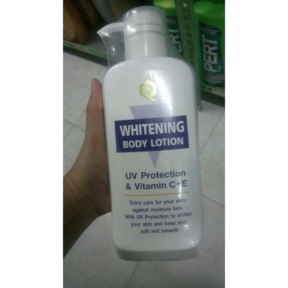 Kem Whitening body Lotion 700ml