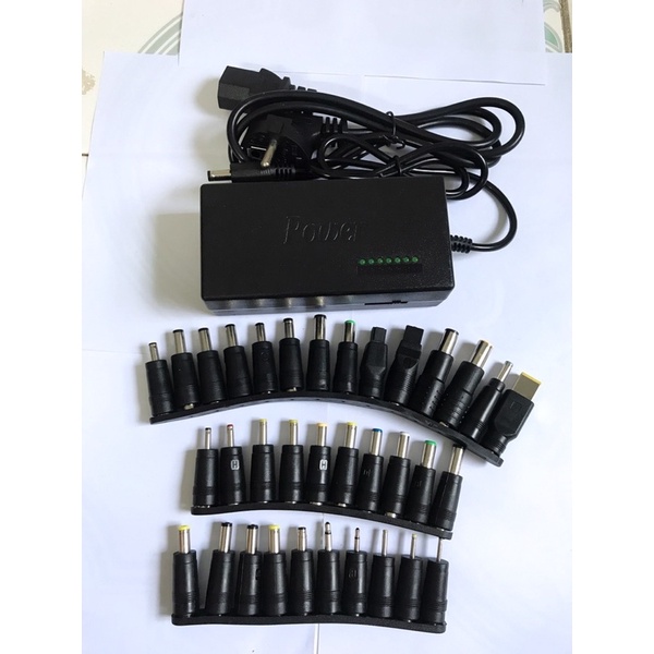 Bộ sạc đa năng cho laptop - 34 loại chân dùng để sạc cho laptop và các thiết bị khác. Tiện lợi, dễ sử dụng.