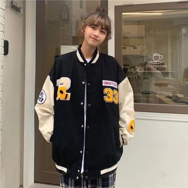 Áo bomber nhung tăm phối tay da số 33 Hàng thêu cực sắc nét.