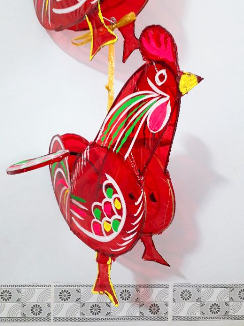 Lồng đèn trung thu giấy kiếng hình con gà
