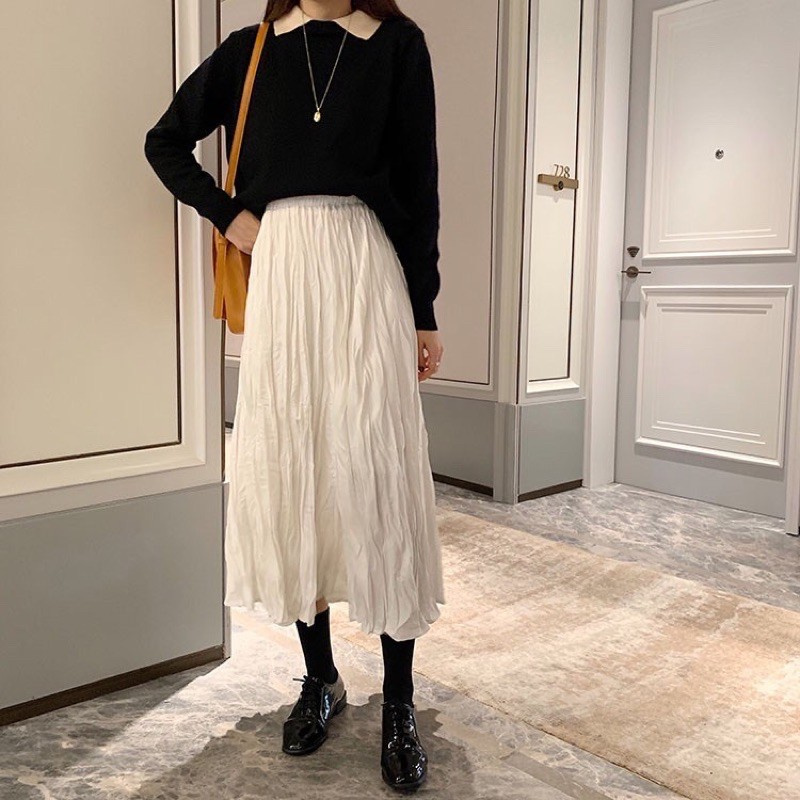 HOT Chân váy Uzanggg hai màu đen trắng chuẩn xịn | BigBuy360 - bigbuy360.vn