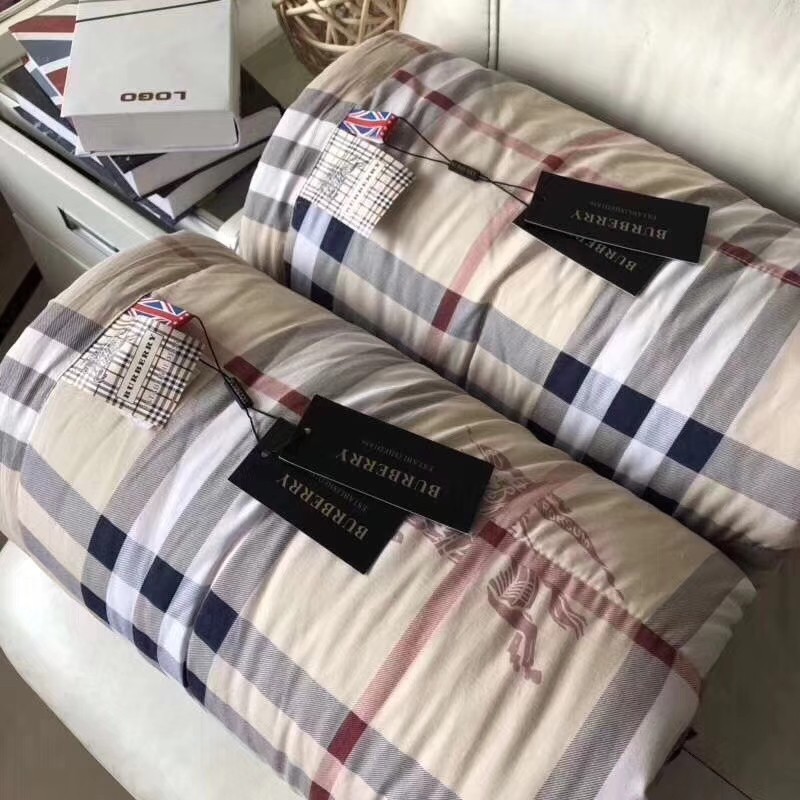 Chăn Đũi Hè Burberry Kẻ Họa Tiết Cao Cấp 2mx2.3m