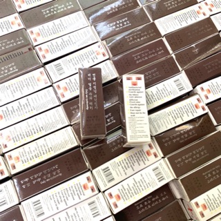 Dưỡng Hikato Nhật Bản không màu xài cho môi, mày sau xăm