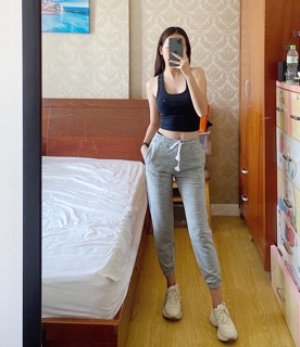 Quần jogger ống bo thêu ó