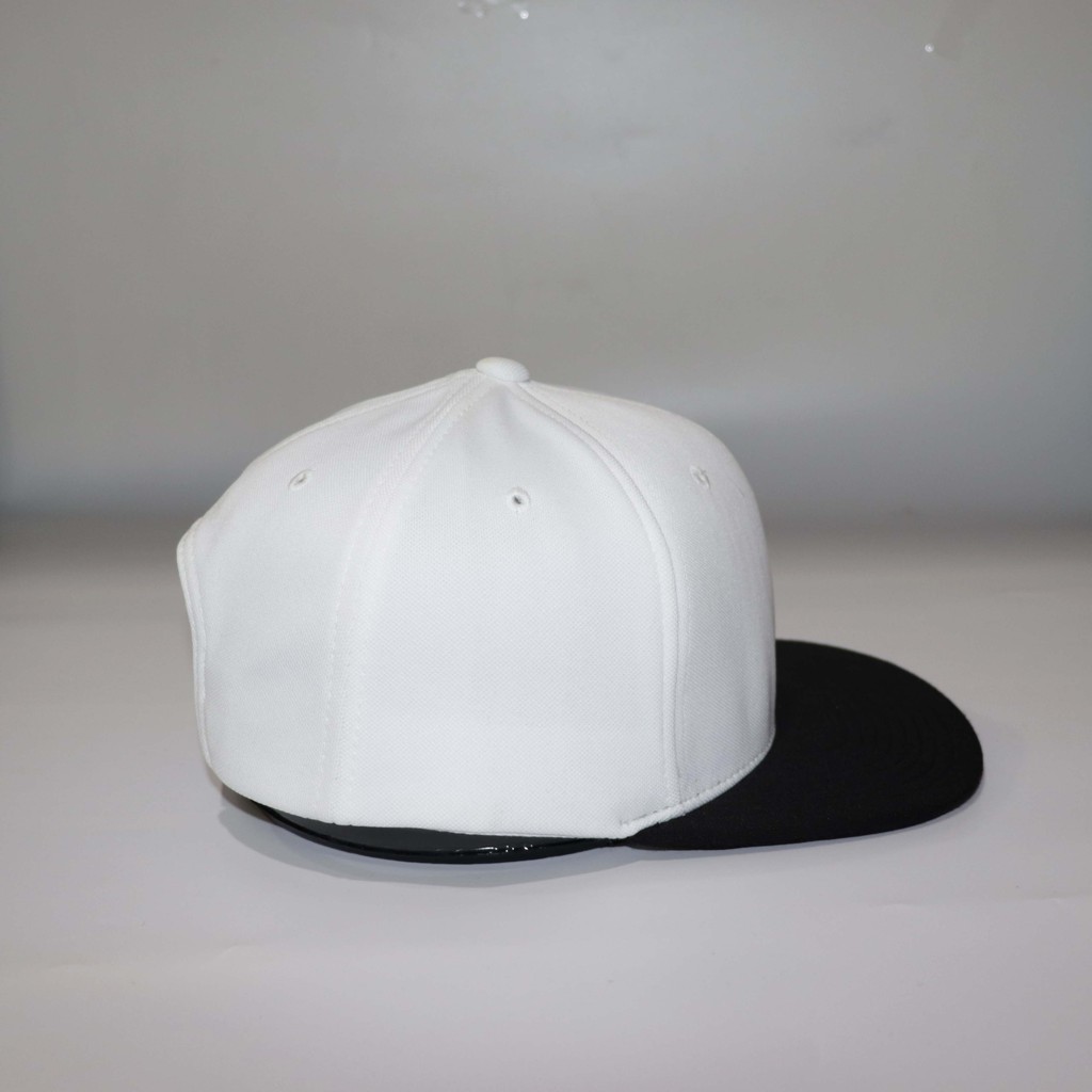 Nón NHS Snapback Trắng Kết Đen - Phong Cách Soái Ca Trơn007.